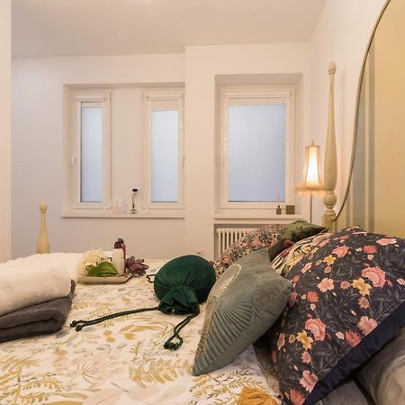 Appartement Leon Casakalma D. Valentin Extérieur photo